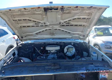 1982 Chevrolet C10 from USA, damaged, VIN 1GCDC14H7CJ162608